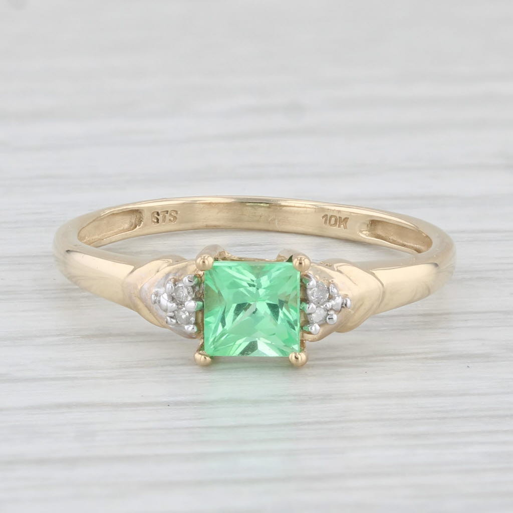 Light Gray 0.73ct Princess Lab Created Green Sapphire Ring 10k Yellow Gold Sz 7.25 Diamonds