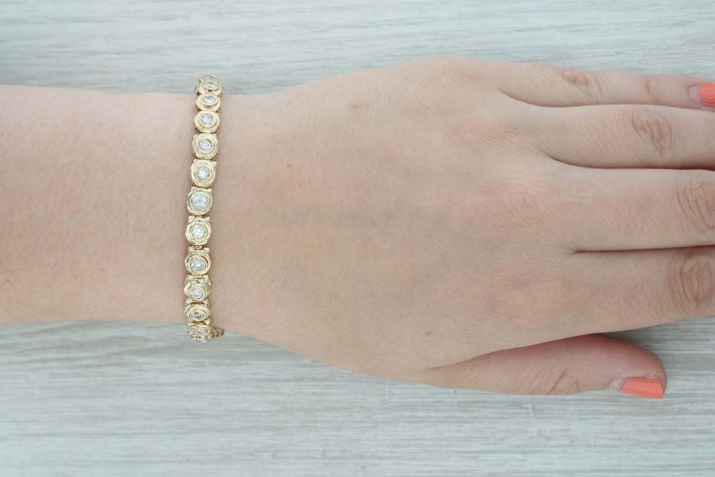 3.30ctw Diamond Tennis Bracelet 14k Yellow Gold 6.75" 7.3mm