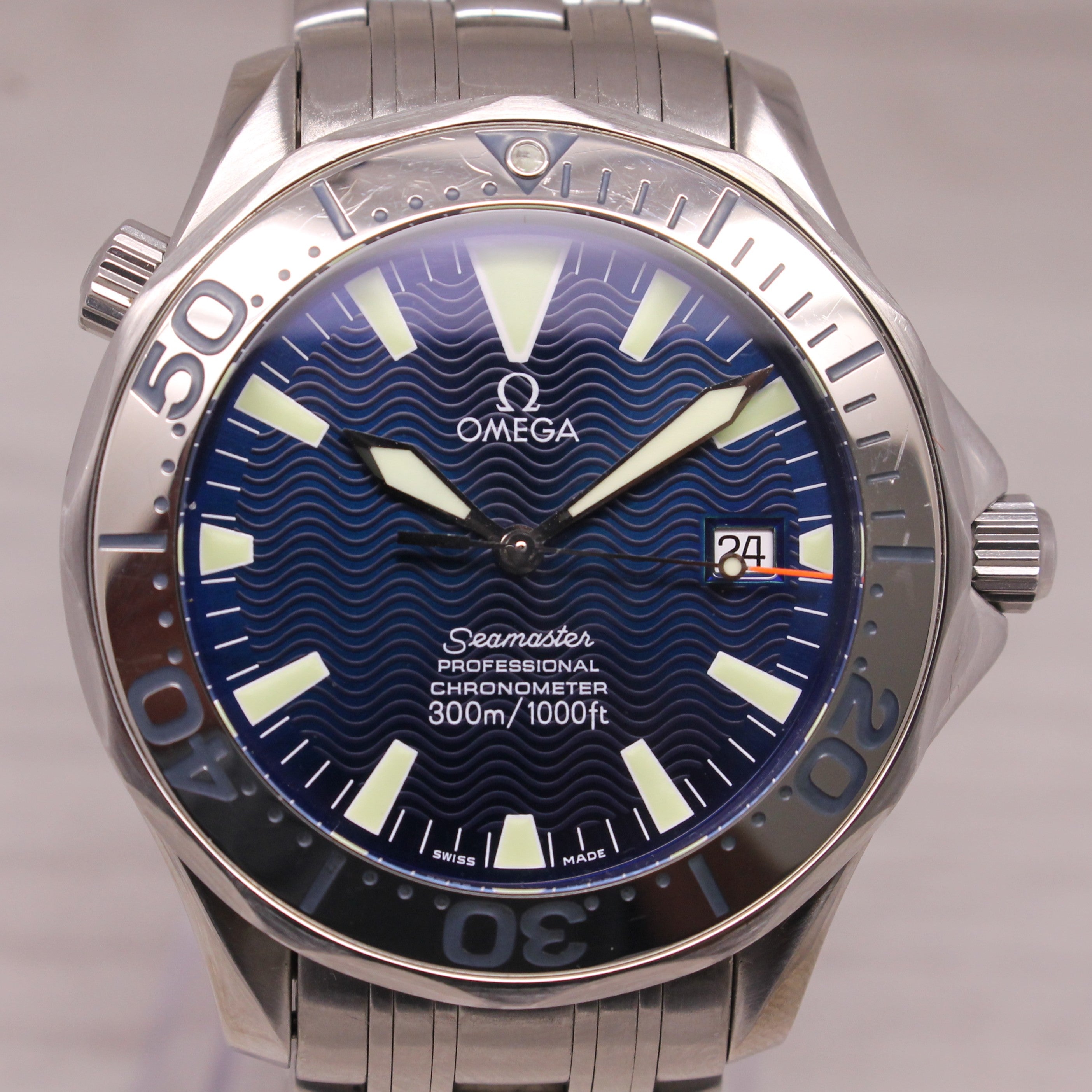 Dark Gray Omega Seamaster Professional 41mm Steel Automatic Mens Watch 168.1640 Blue Wave