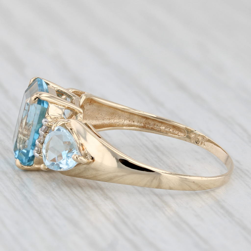 Light Gray 4.25ctw Blue Topaz Diamond Ring 10k Yellow Gold Size 7.5