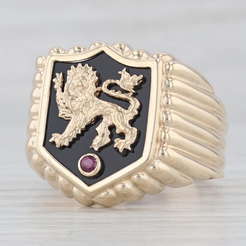 Light Gray Flli Menegatti Lion Signet Coat of Arms Crest Ring Onyx Ruby 10k Gold Size 13.5