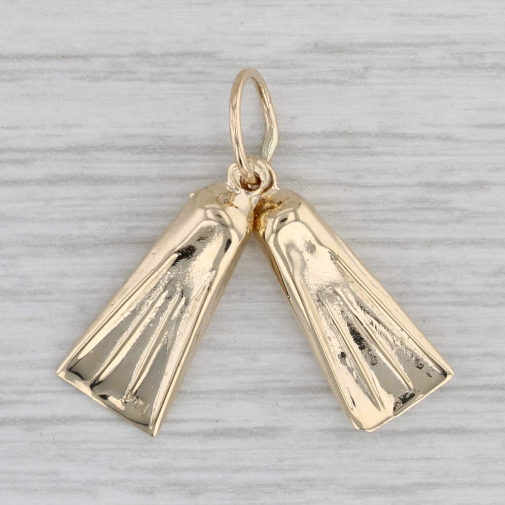 Gray Vintage Diving Snorkeling Flippers Charm 14k Yellow Gold Nautical Pendant