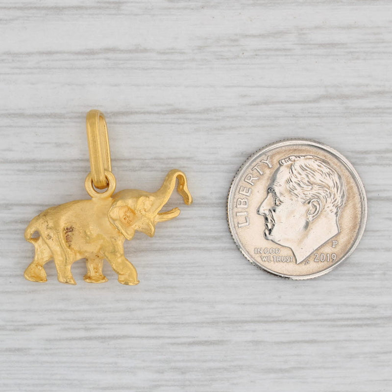Light Gray Elephant Pendant 18k Yellow Gold Charm Good Luck 3D Figural