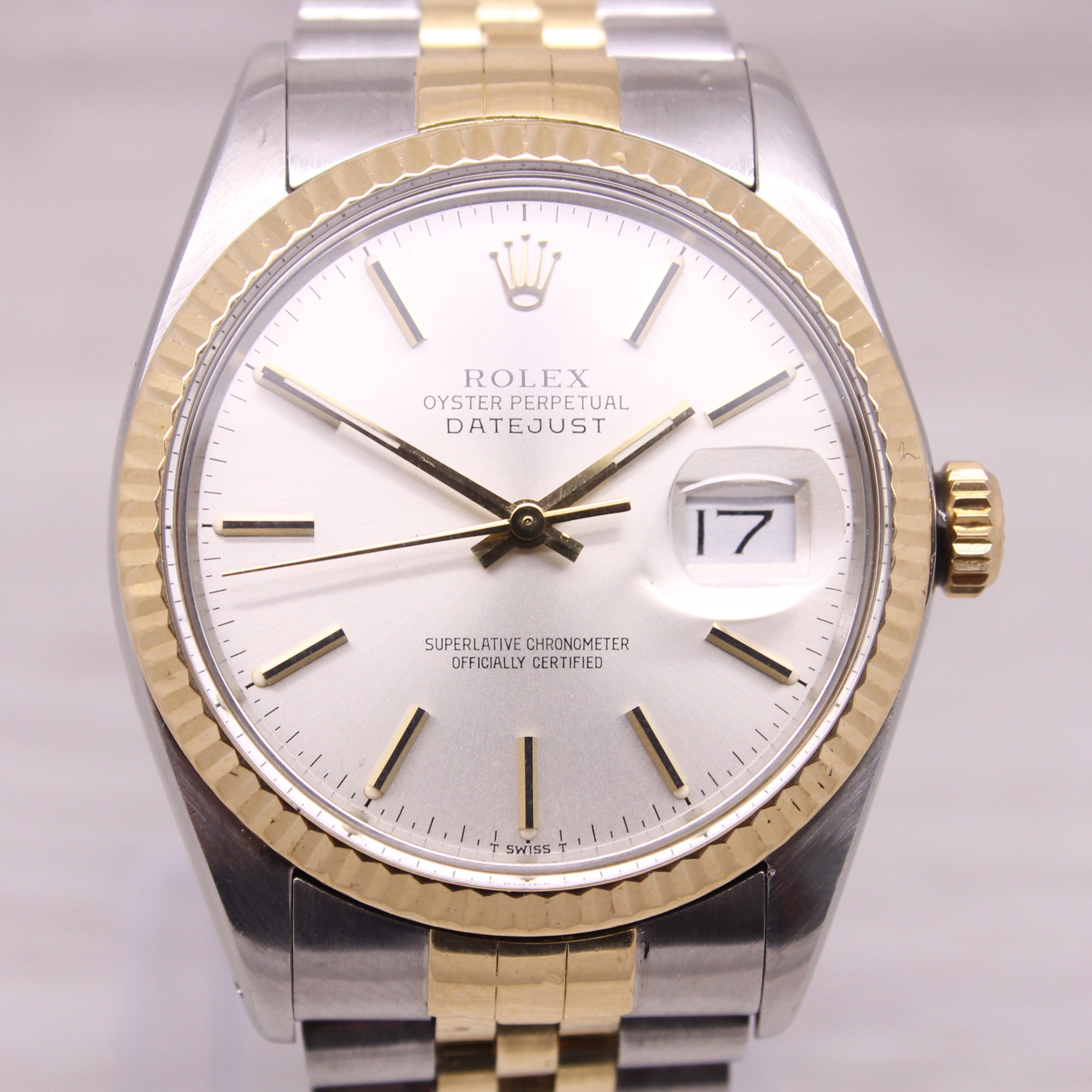 Light Gray Vintage 1987 Rolex Datejust 16013 18k & Steel Mens Automatic Watch Jubilee