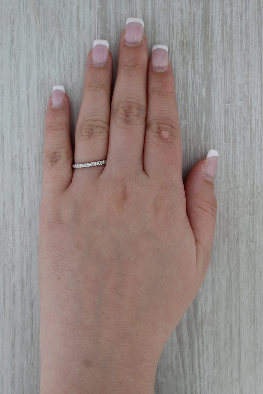 0.14ctw Diamond Wedding Anniversary Band 14k White Gold Size 7.5 Stackable Ring