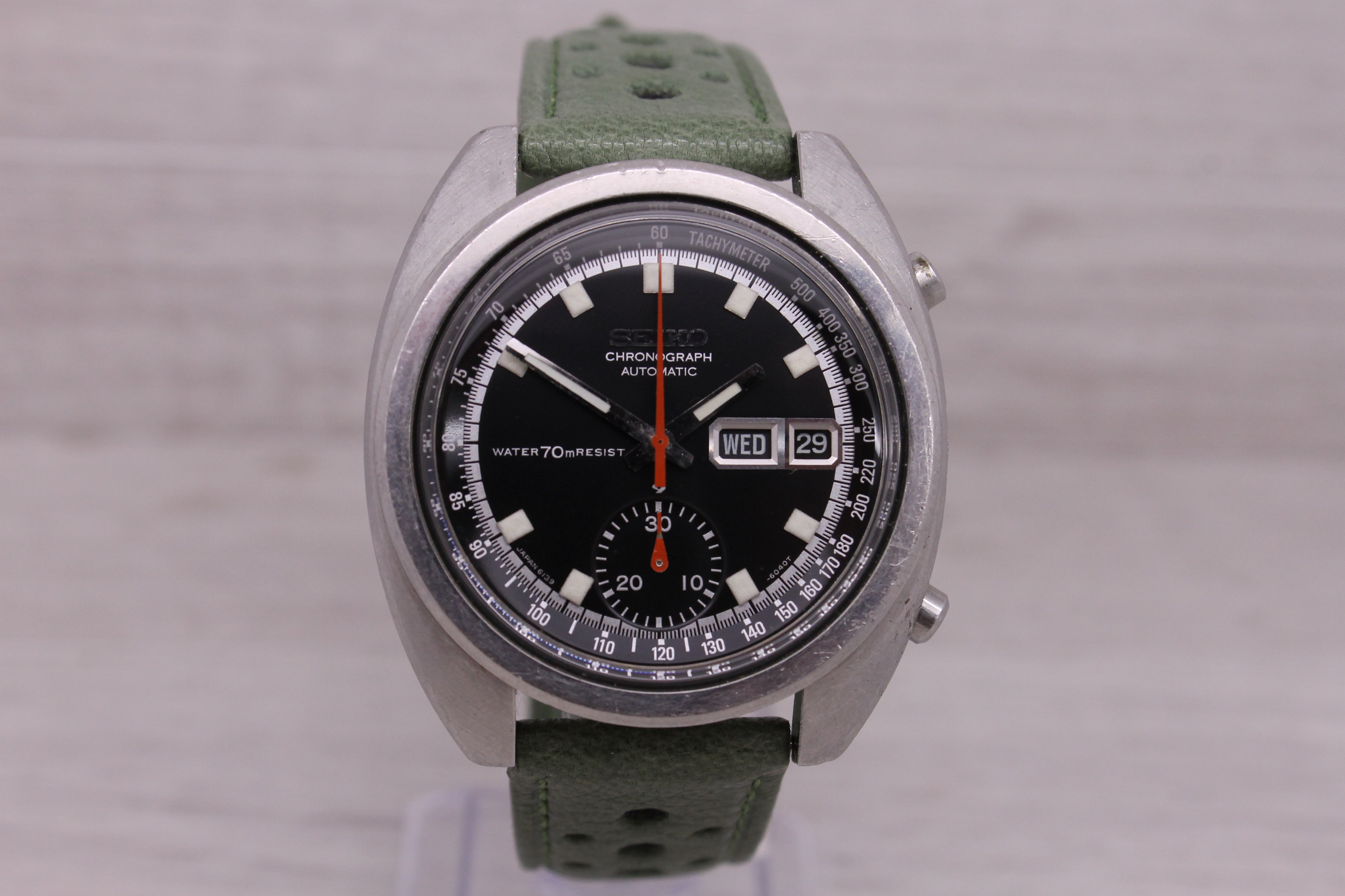 Dark Gray Vintage 1971 Seiko 6139-6012 39mm Steel Automatic Chronograph Watch Bruce Lee