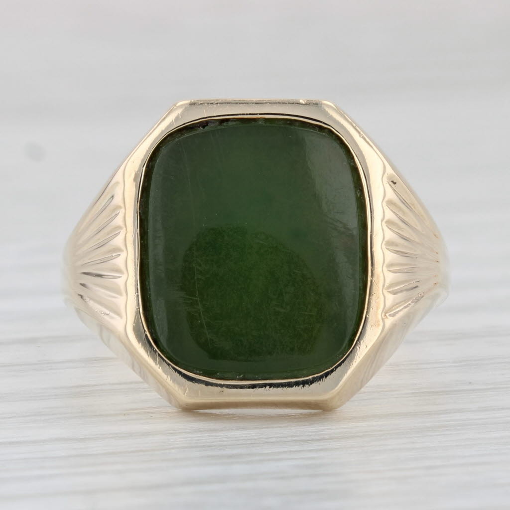 Light Gray Vintage Green Nephrite Jade Ring 10k Yellow Gold Size 11 Falcon