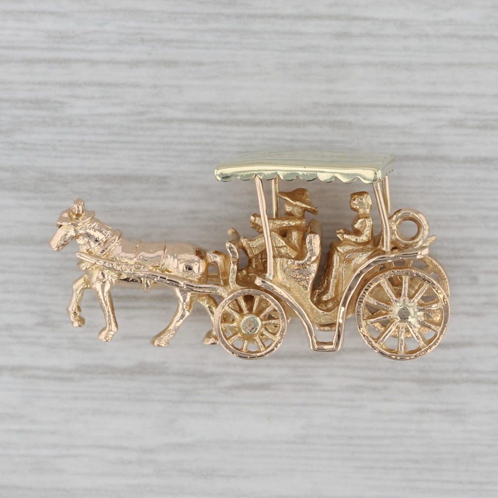 Gray Horse Drawn Carriage Bahamas Souvenir Charm 14k Yellow Gold Pendant