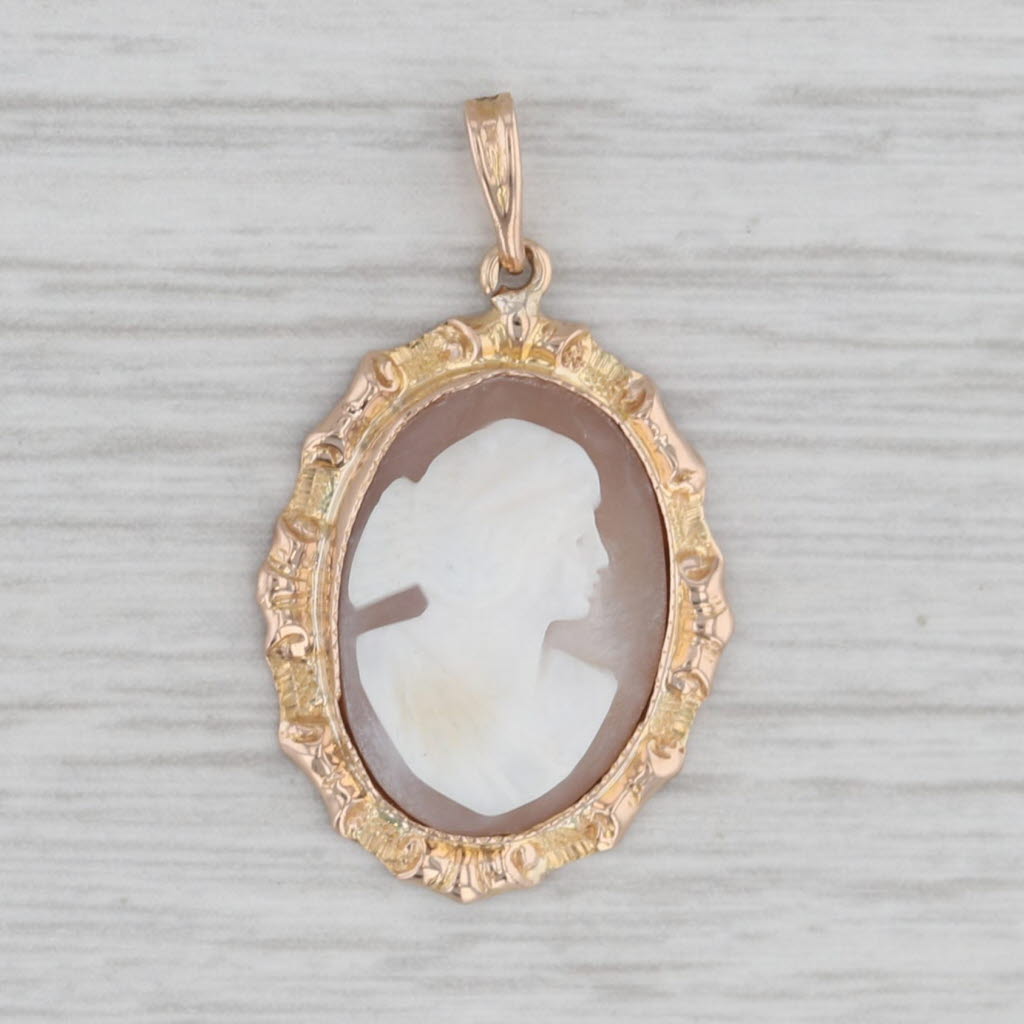 Gray Vintage Carved Shell Cameo Pendant 14k Yellow Gold