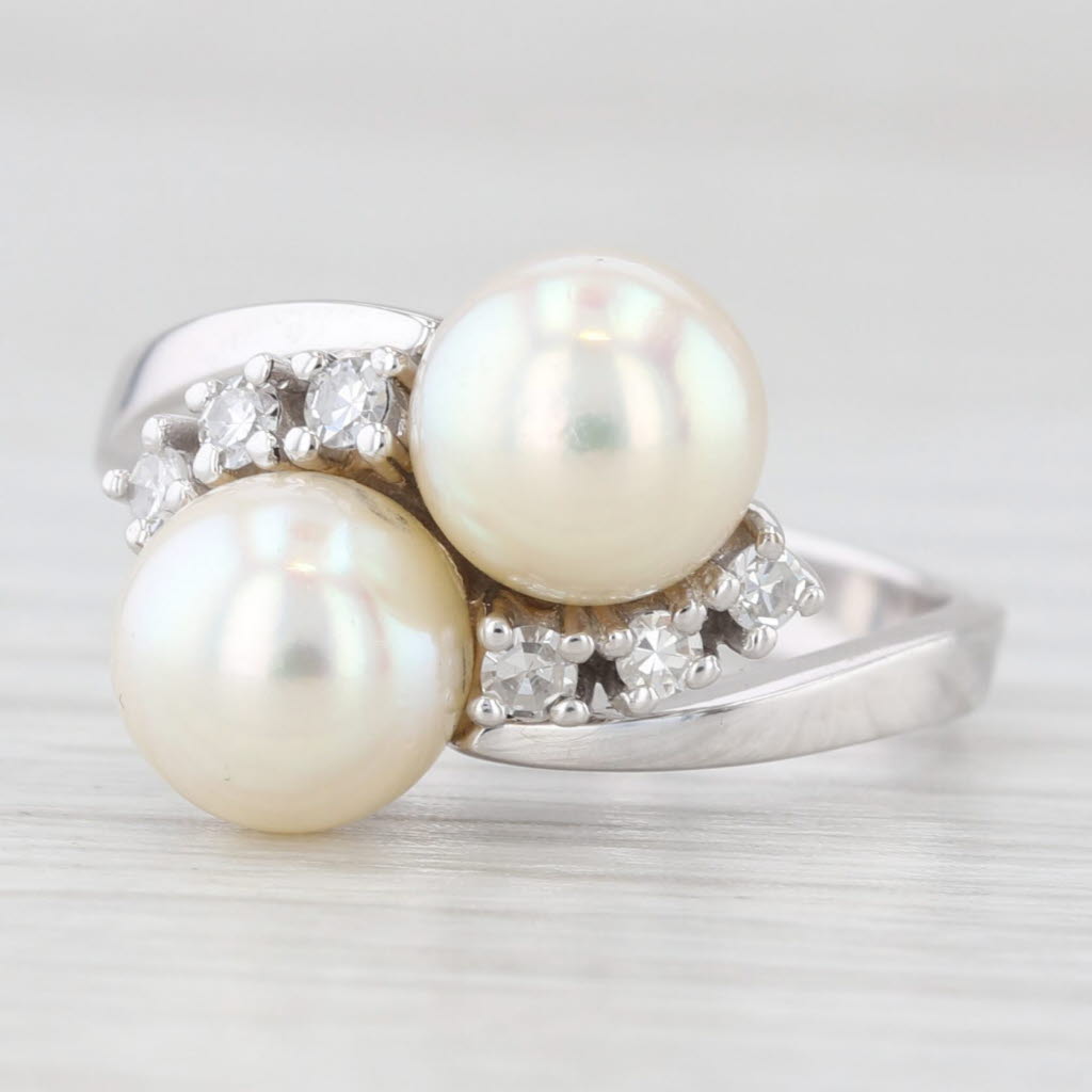 Light Gray Cultured Pearl 0.12ctw Diamond Bypass Ring 18k White Gold Size 7-7.25