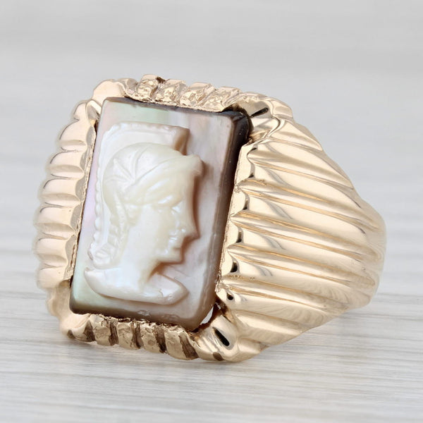 Mother of Pearl Cameo Ring 10k Yellow Gold Size 9.75