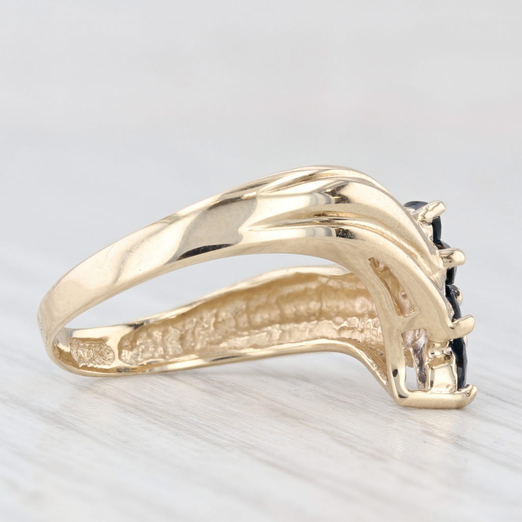 Light Gray 0.76ctw Blue Sapphire Diamond Contoured Multiband Ring 14k Yellow Gold Size 6.75