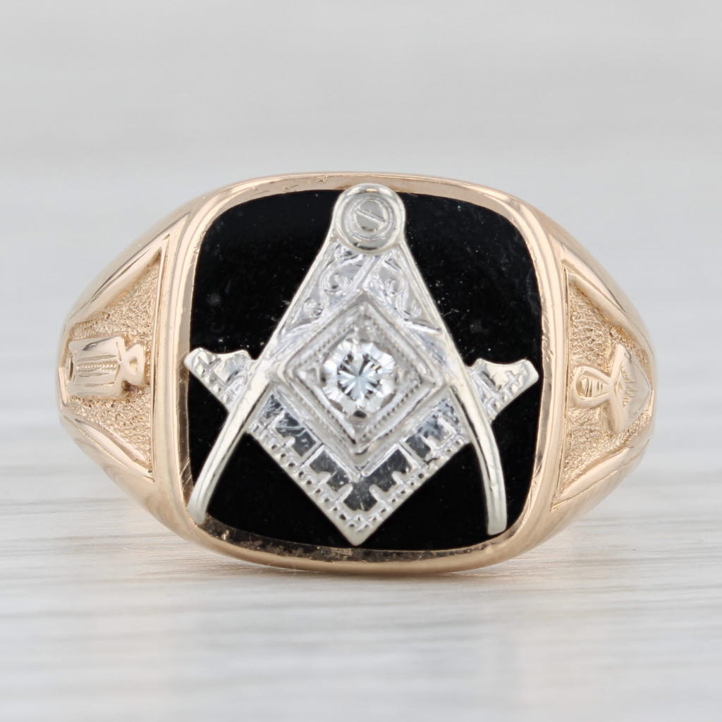 Light Gray 0.10ct Diamond Masonic Square Compass Signet Ring 14k Gold Vintage Blue Lodge