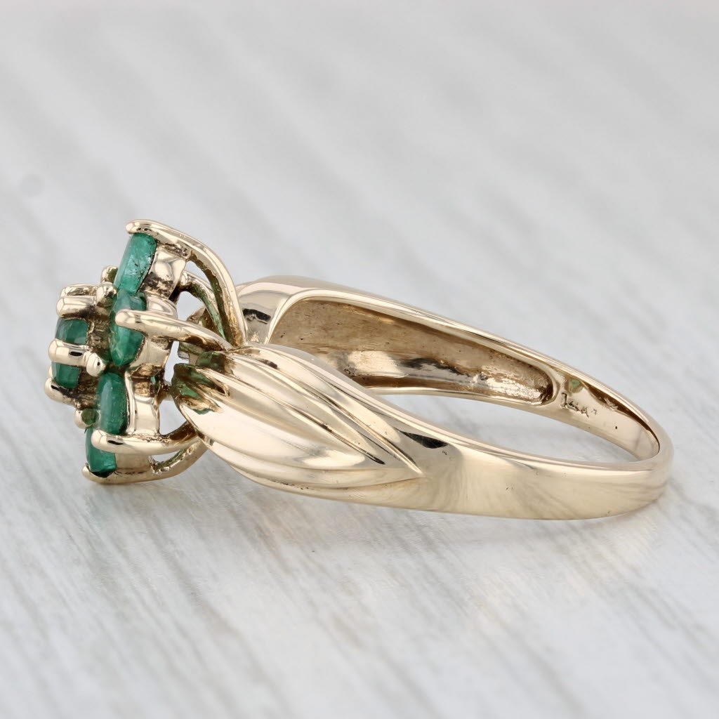 Light Gray 1.25ctw Emerald Flower Cluster Ring 14k Yellow Gold Size 8