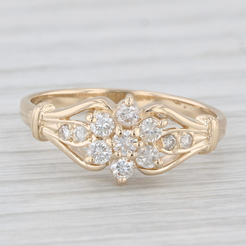 Light Gray 0.25ctw Diamond Flower Cluster Ring 14k Yellow Gold Size 6.5