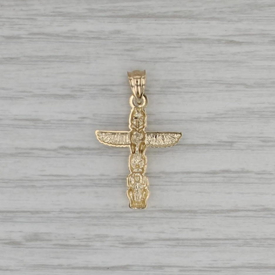 Totem Pole Pendant 14k Yellow Gold Souvenir Drop
