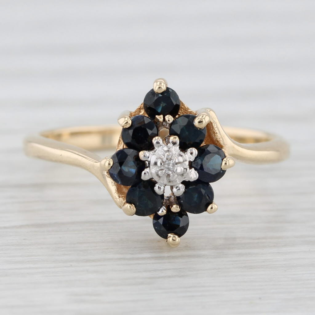 Light Gray 0.65ctw Blue Sapphire Diamond Flower Cluster Ring 10k Yellow Gold Size 6