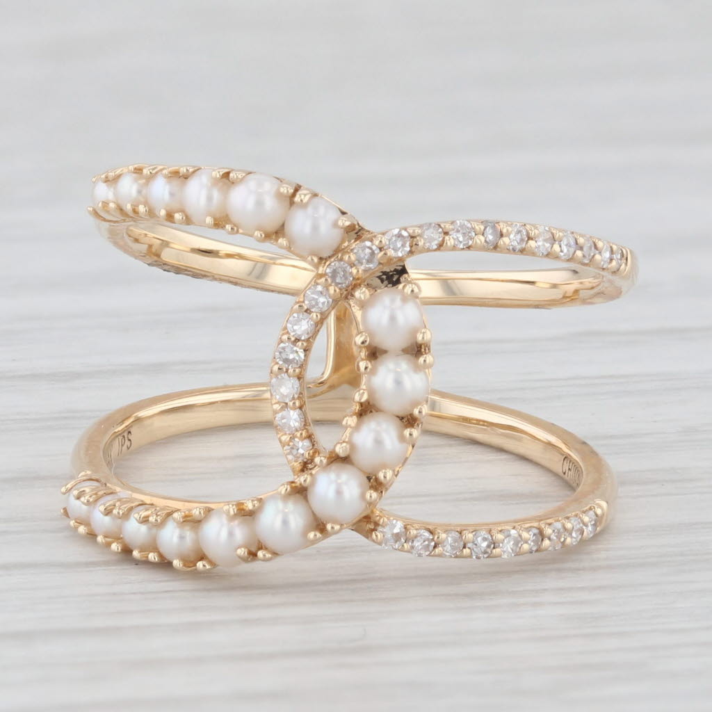 Light Gray New 0.14ctw Interlocking Diamond Pearl Ring 14k Yellow Gold Size 7