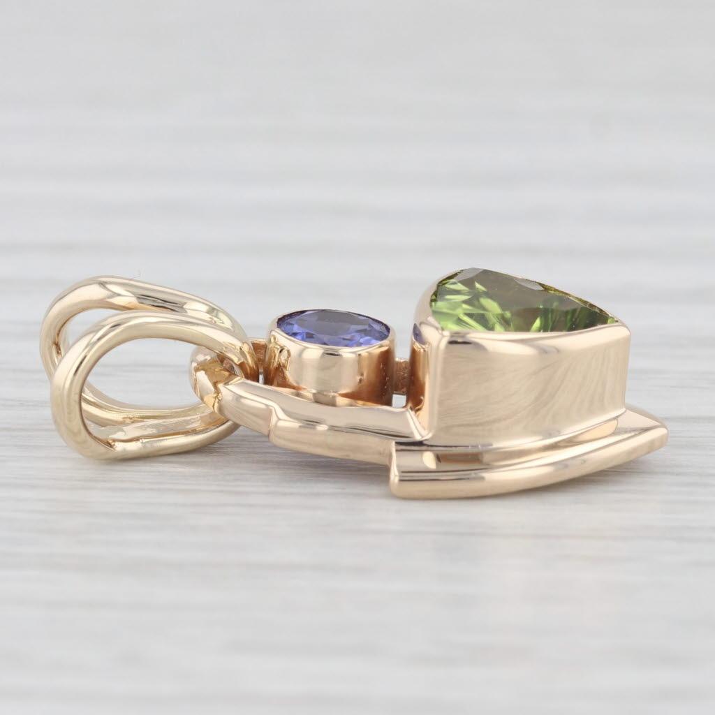 Light Gray Ofiesh 2.07ctw Peridot and Tanzanite 14k Yellow Gold Pendant