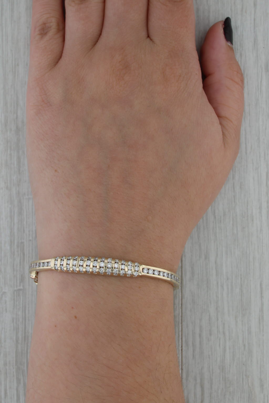 2.30ctw Diamond Bangle Bracelet 14k Yellow Gold Hinged Snap Clasp 6.75"