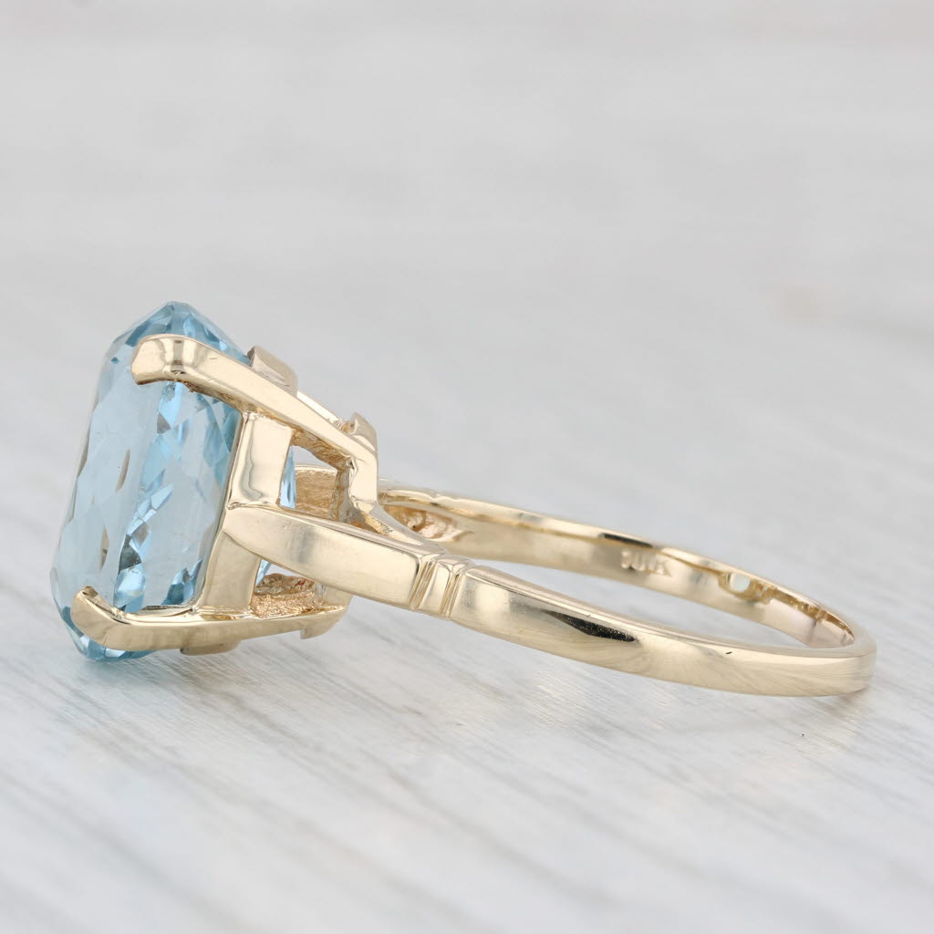 Light Gray 11.60ctw Oval Blue Topaz Solitaire Ring 10k Yellow Gold Size 9.5