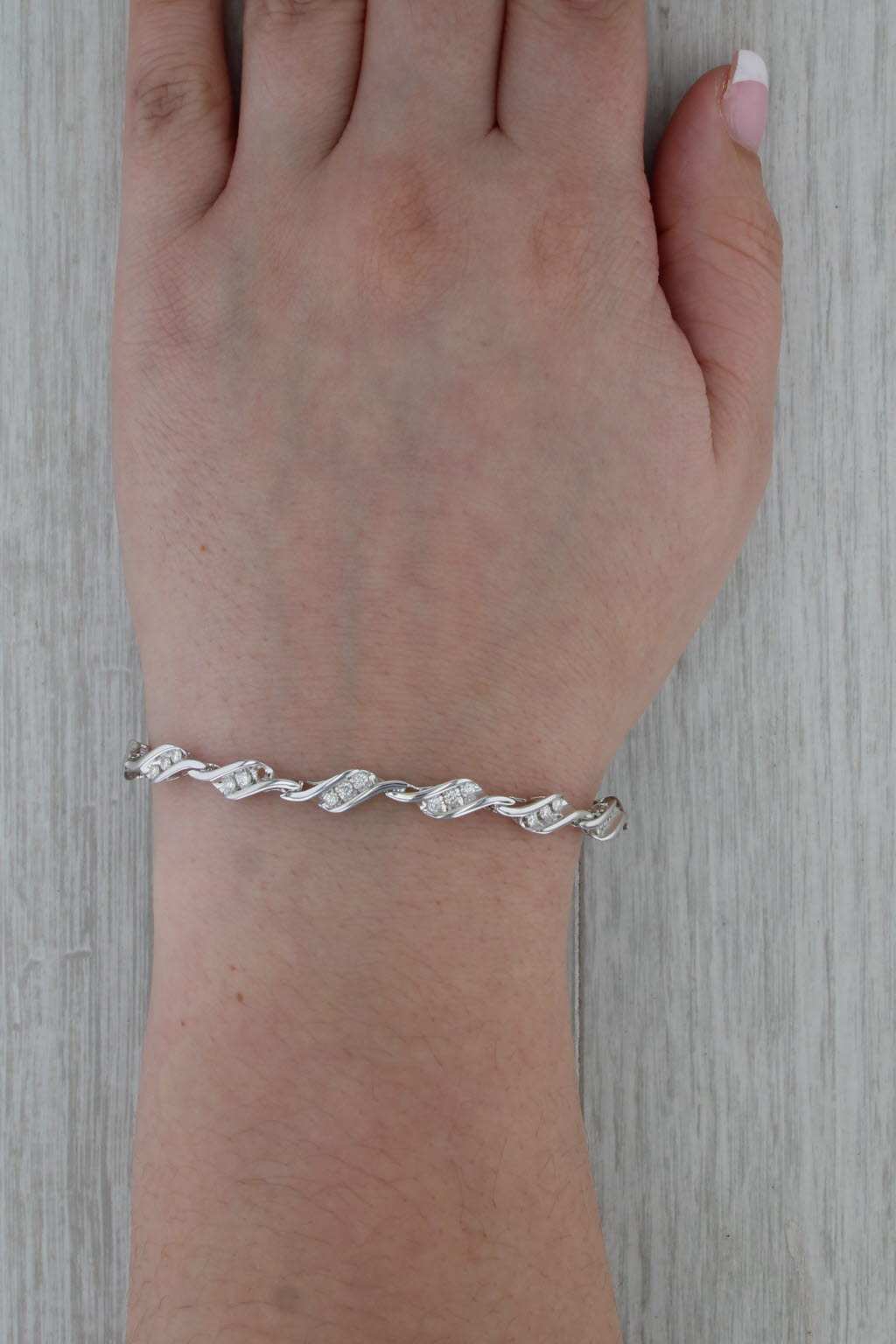 0.85ctw Diamond Tennis Bracelet 10k White Gold 7" 5.2mm
