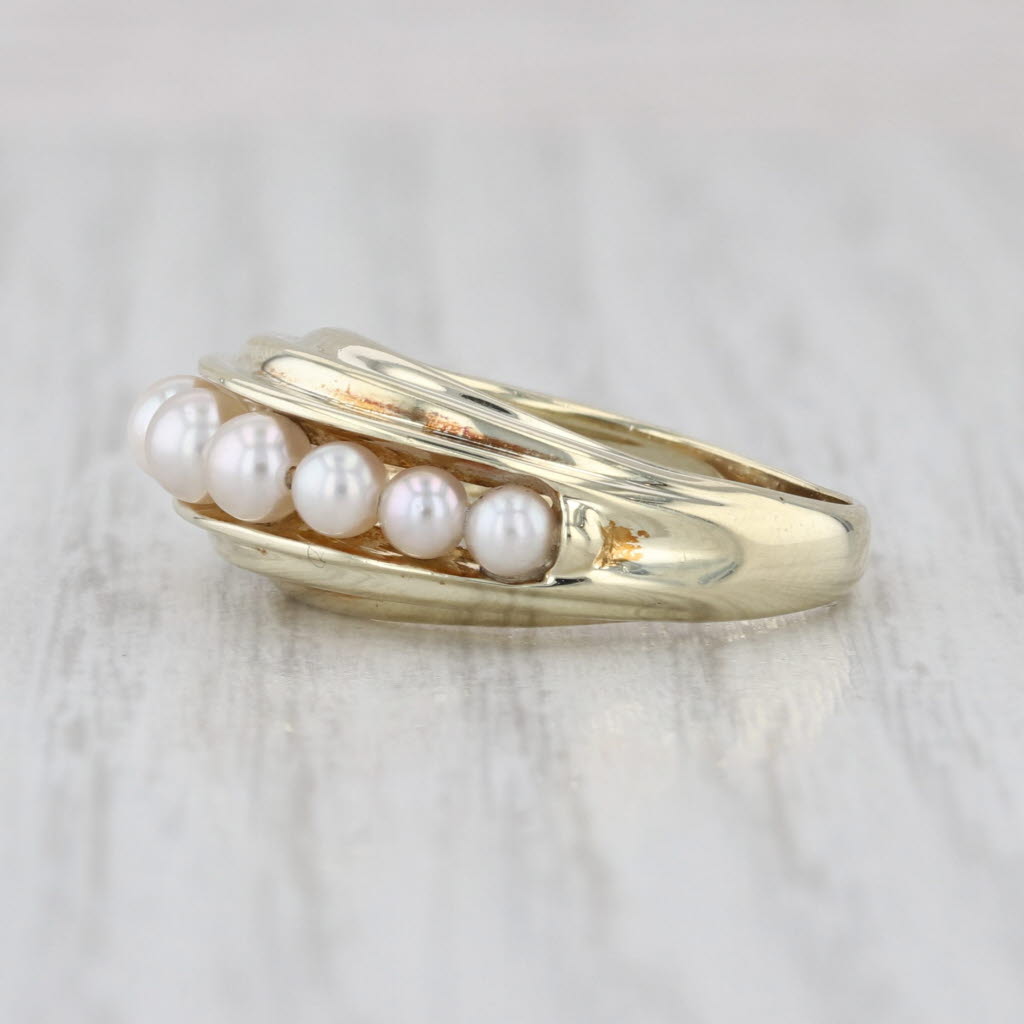 Graduated Cultured Pearl Beveled Ring 14k Yellow Gold Size 6