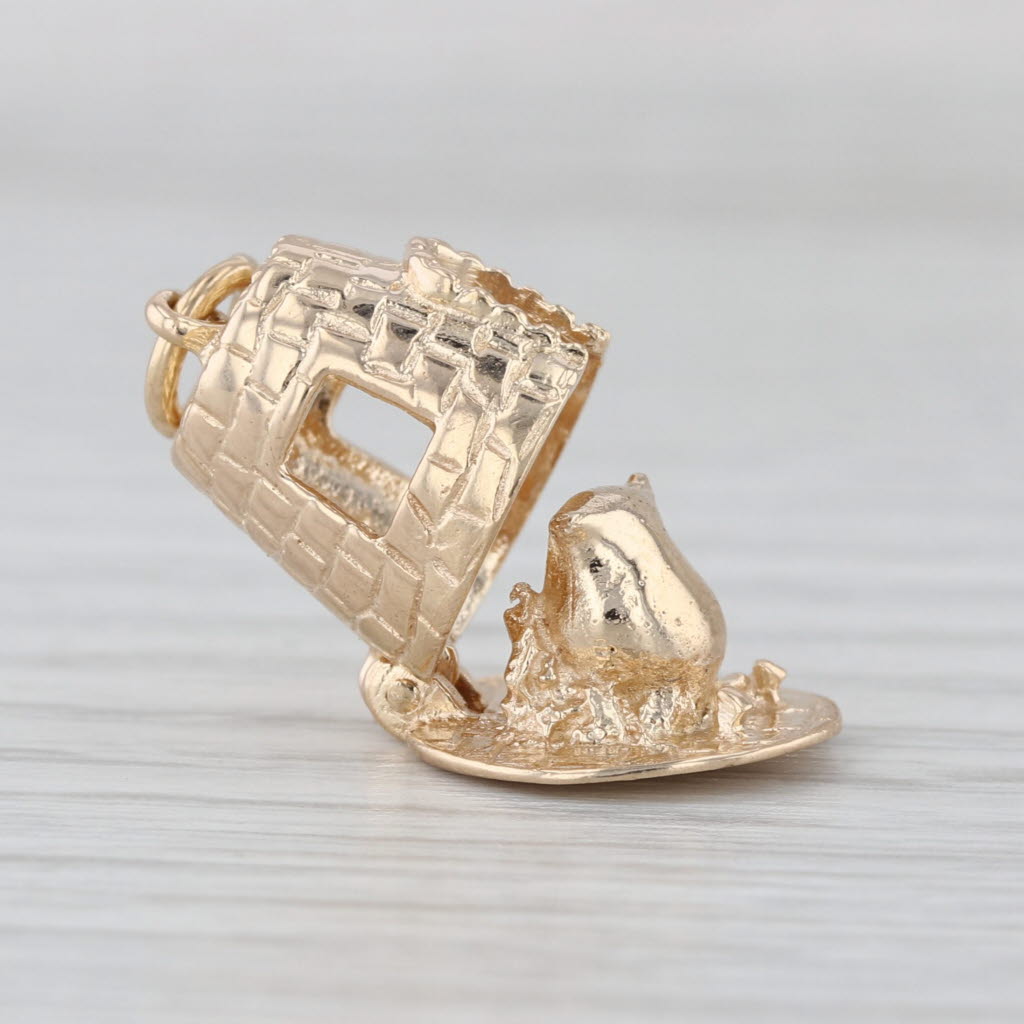 Vintage St Criox Sigar Mill Charm 14k Gold Bahamas Souvenir Pendant Opens