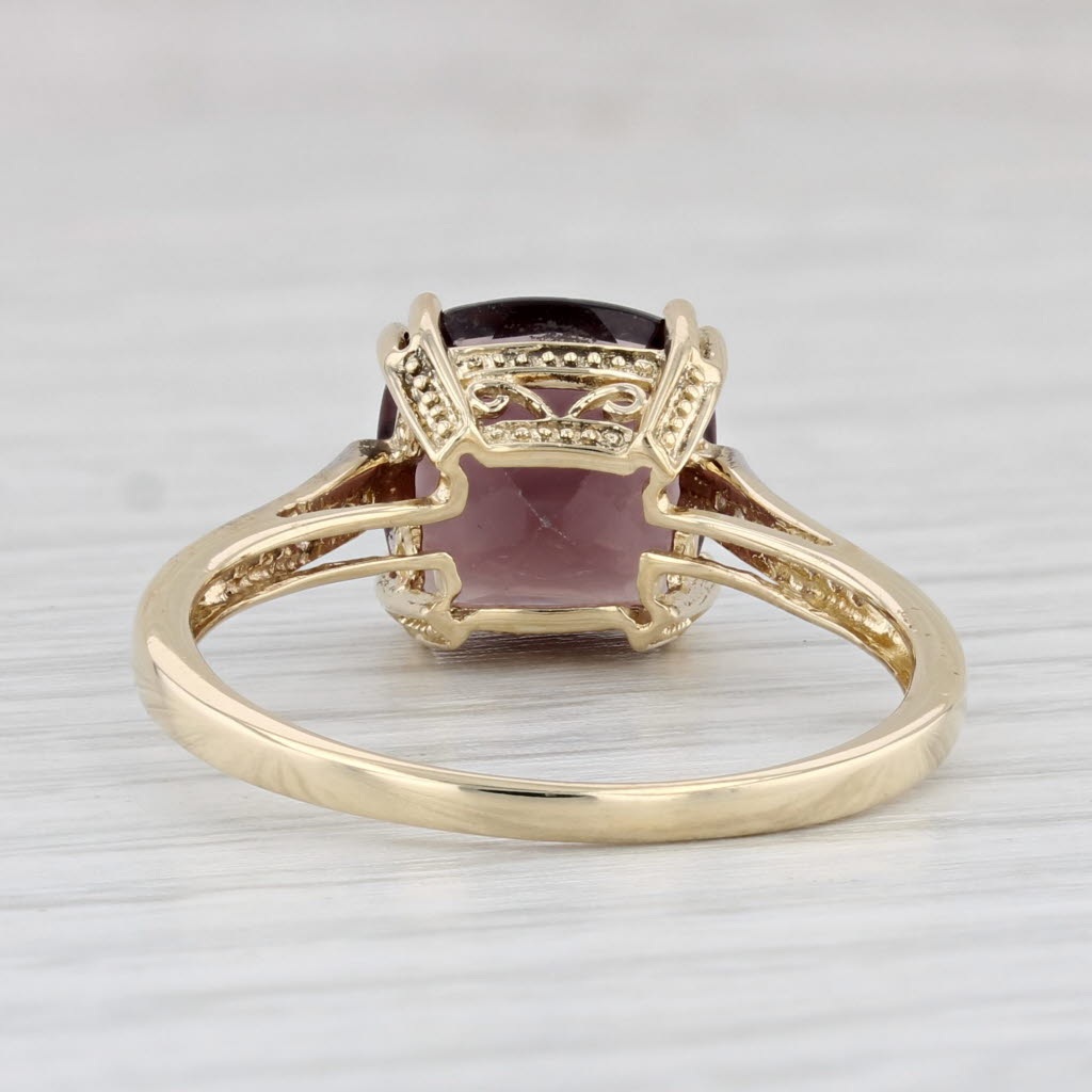 Light Gray Maroon Glass Ring 14k Yellow Gold Size 10.25 Cushion Solitaire