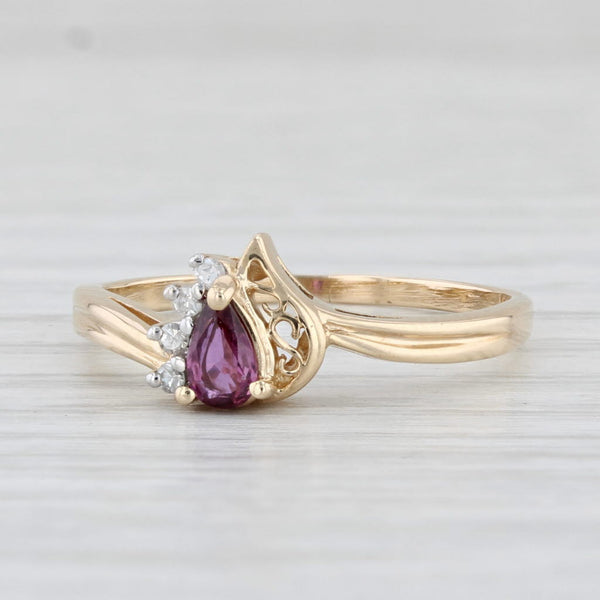 Light Gray 0.18ctw Pear Ruby Diamond Ring 10k Yellow Gold Size 7.25 Bypass