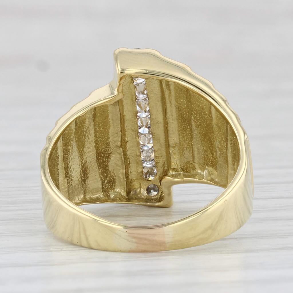 Light Gray 0.23ctw Diamond Beveled Ring 18k Yellow Gold Size 8