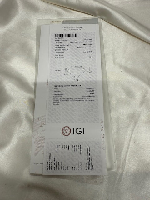 New IGI 3.15ctw Emerald Cut Lab Grown Diamond Engagement Ring 14k Yellow Gold