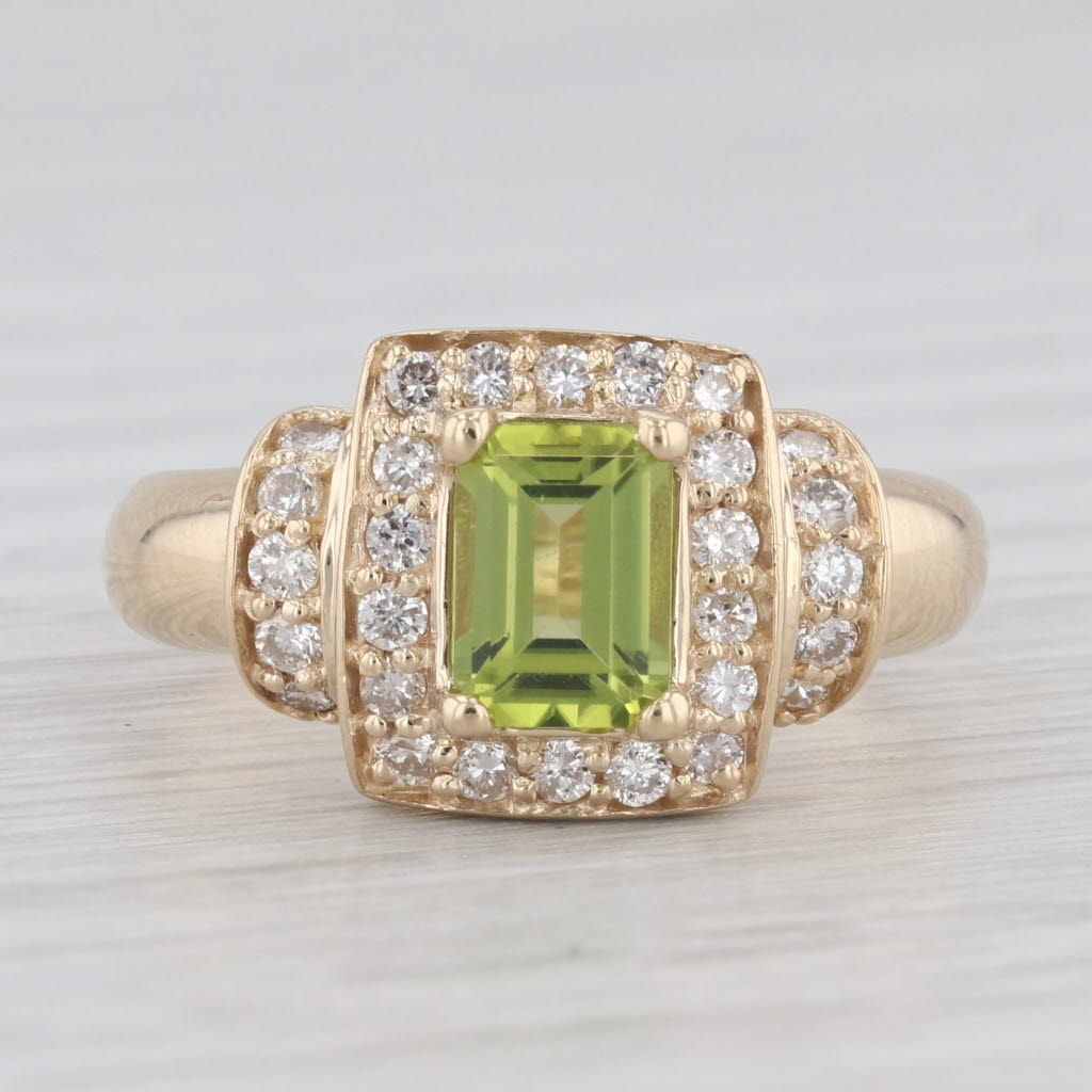 Light Gray 1.40ctw Peridot Diamond Halo Ring 14k Yellow Gold Size 7 Engagement