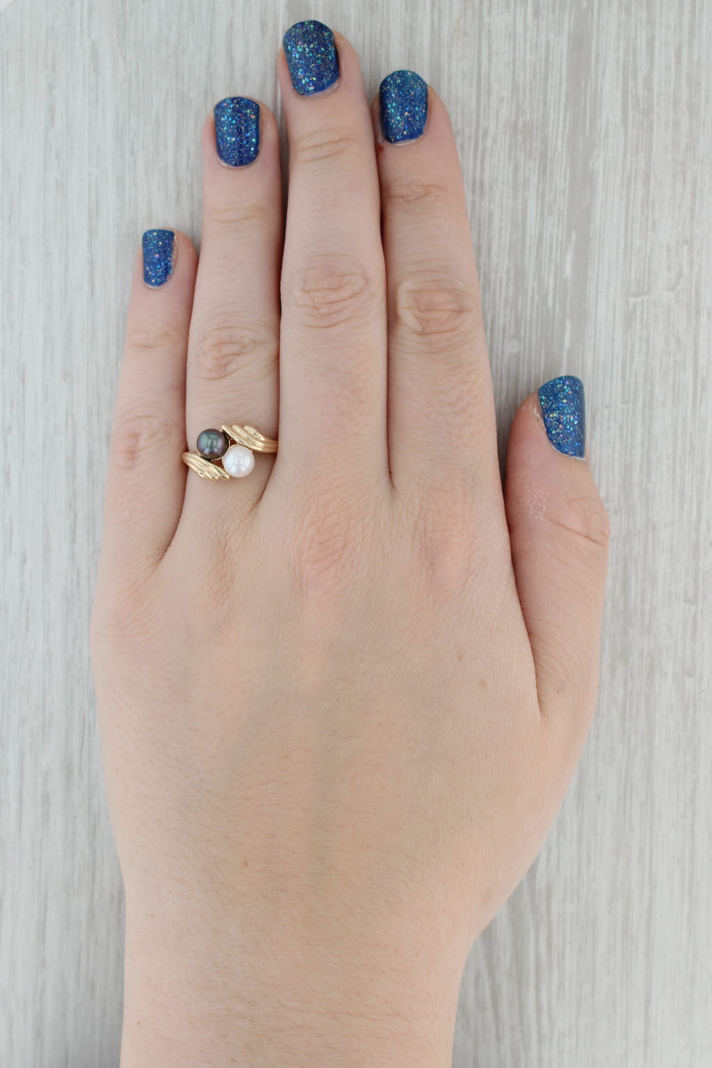Gray Black White Cultured Pearl Bypass Ring 10k Yellow Gold Size 7.75