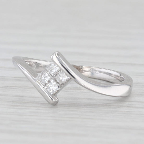 Light Gray 0.20ctw Princess Diamond Bypass Ring 14k White Gold Engagement Size 6