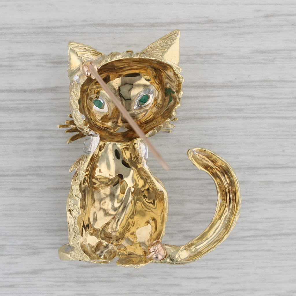 Gray 0.70ctw Emerald Diamond Cat Brooch 18k Yellow Gold Kitten Pin