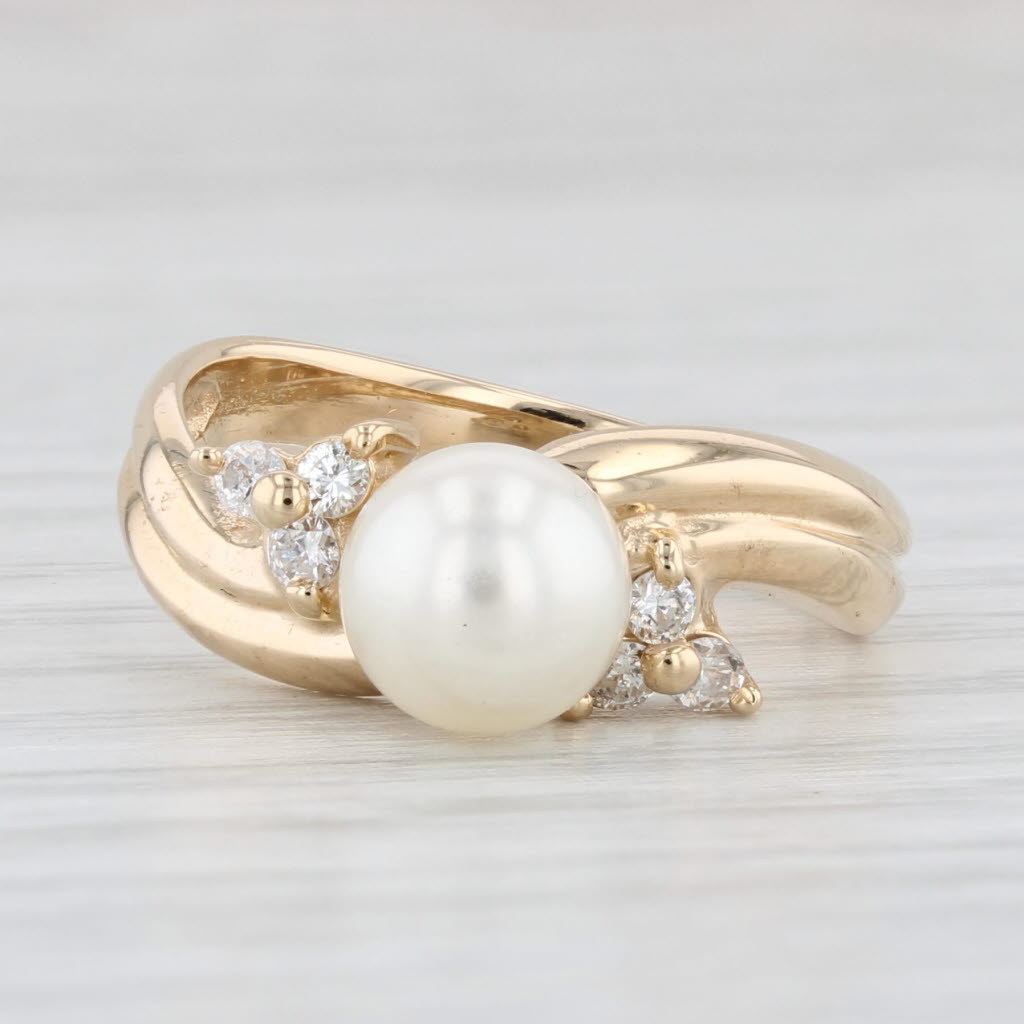 Light Gray Cultured Pearl 0.15ctw Diamond Bypass Ring 14k Yellow Gold Size 6.5