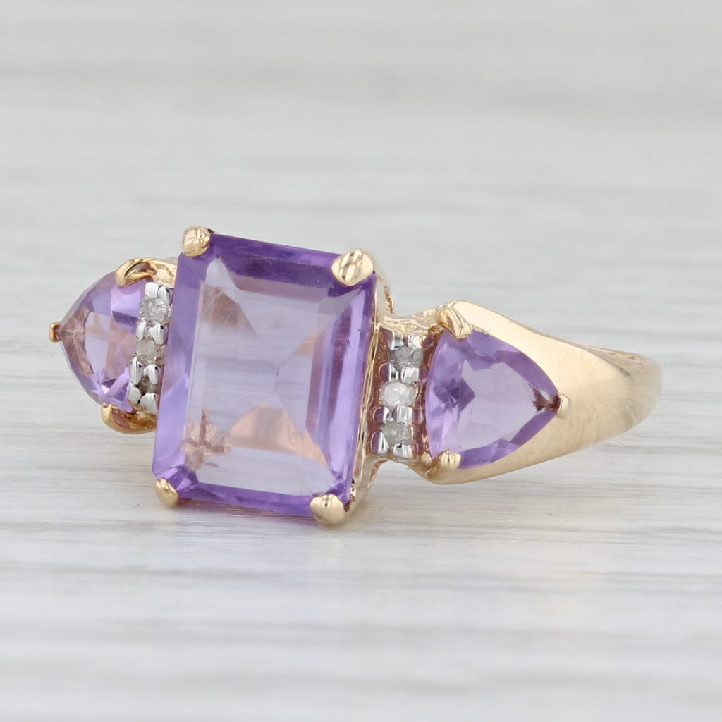 Light Gray 2.53ctw Amethyst 3-Stone Diamond Ring 10k Yellow Gold Size 7.5