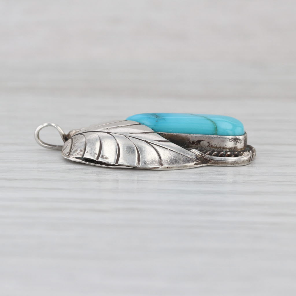 Vintage Artisan Signed Southwestern Turquoise Leaf Ring Sterling Silver