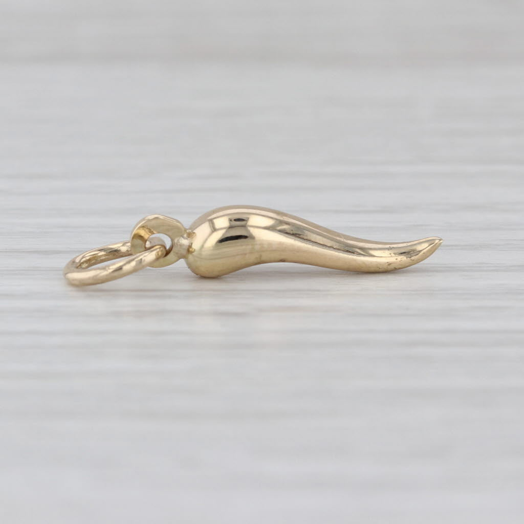 Vintage Italian Horn Charm 14k Yellow Gold Talisman Good Luck Pendant