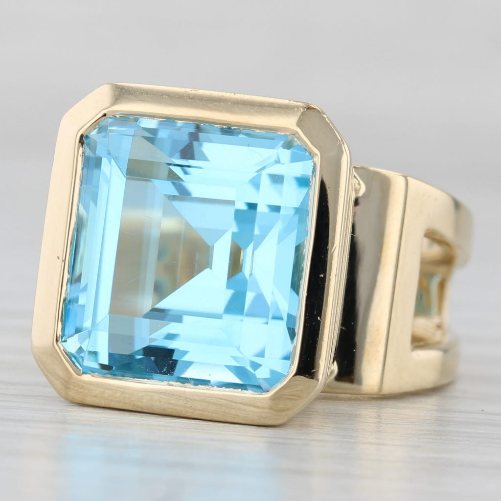 Light Gray 16.70ct Blue Topaz Solitaire Ring 14k Yellow Gold Size 5.5 Cocktail