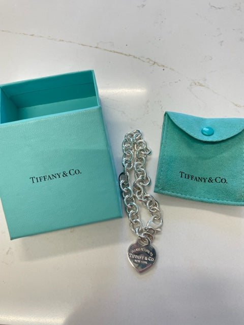 Tiffany & Co ID Return Heart Charm Bracelet Sterling Silver 8" Cable Chain Box