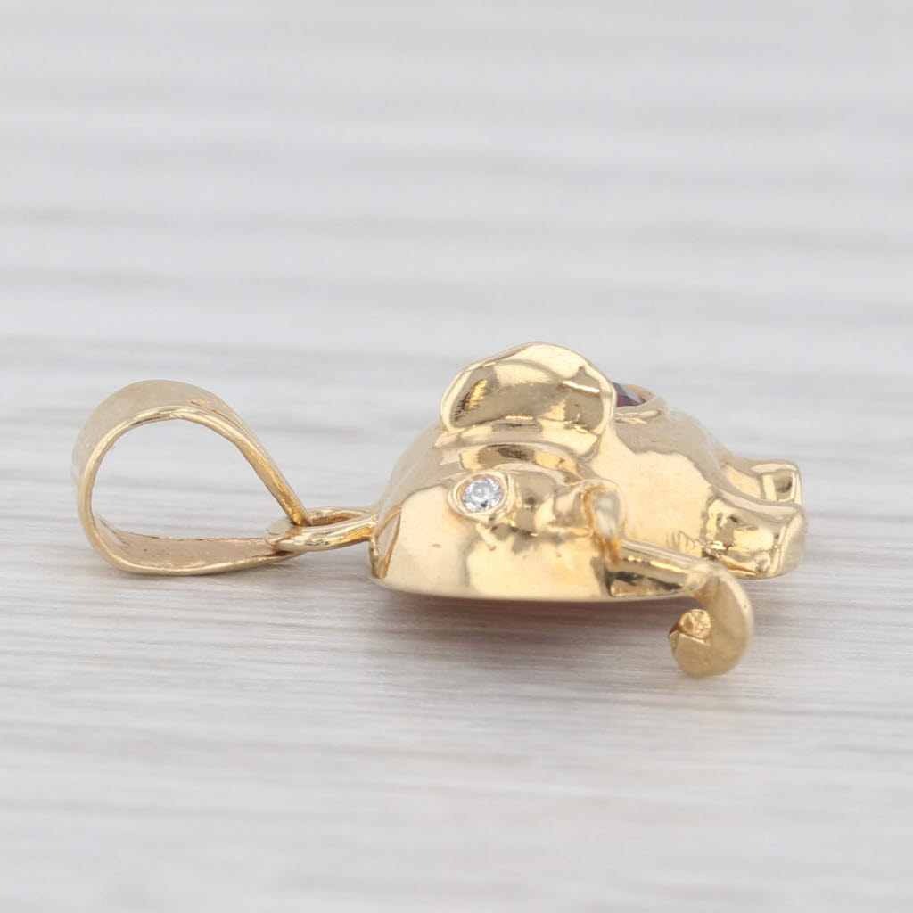 Light Gray 0.90ct Garnet Diamond Elephant Pendant 14k Yellow Gold