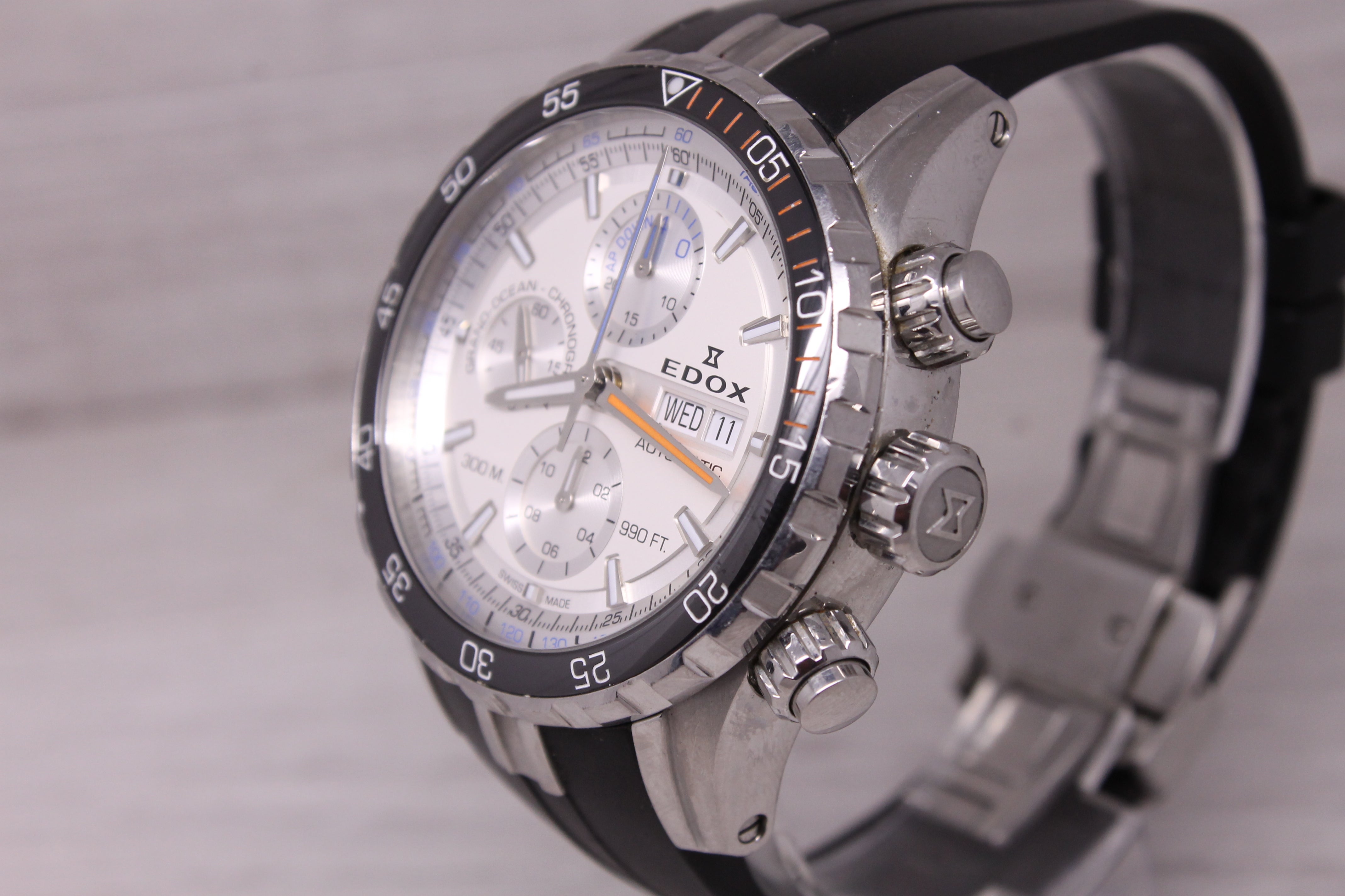 Edox Ocean Master Mens Steel 44mm Automatic Chronograph Watch 01123 3ORCA ABUN