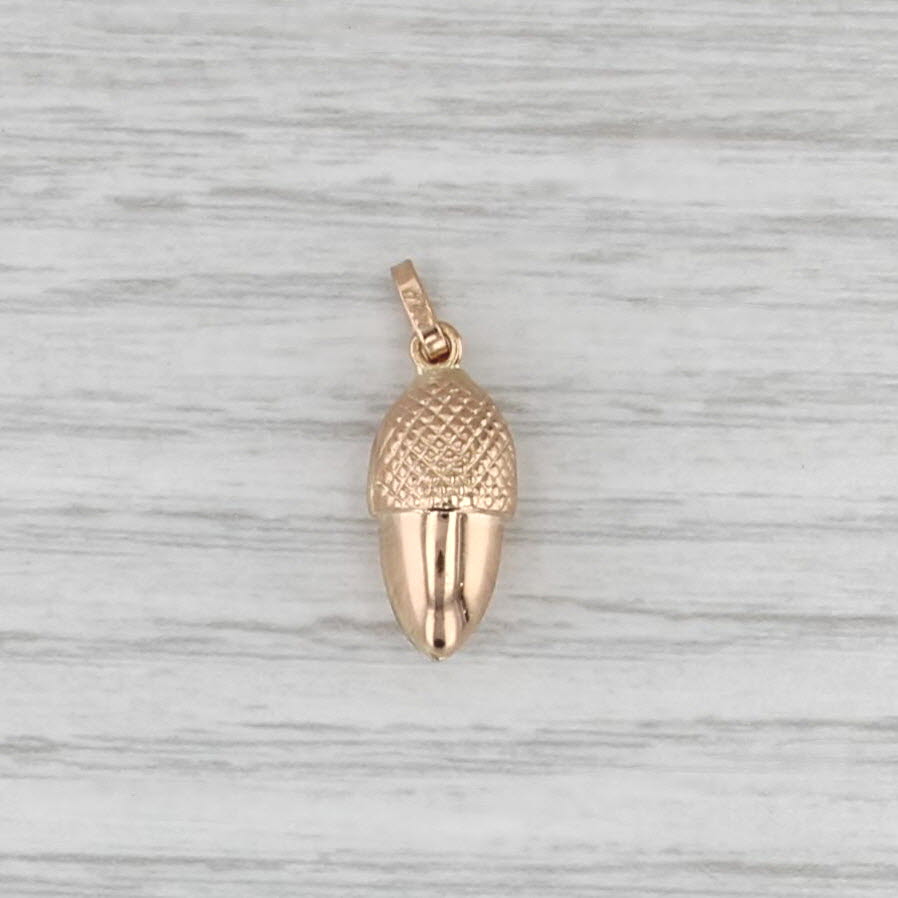 Acorn Charm 18k Yellow Gold Pendant