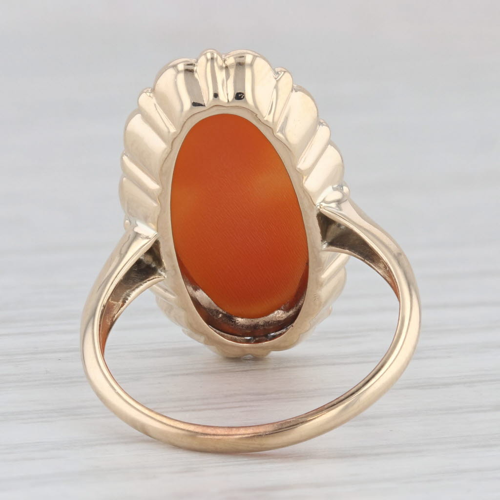 Light Gray Vintage Carved Oval Shell Cameo Ring 10k Yellow Gold Size 6.5