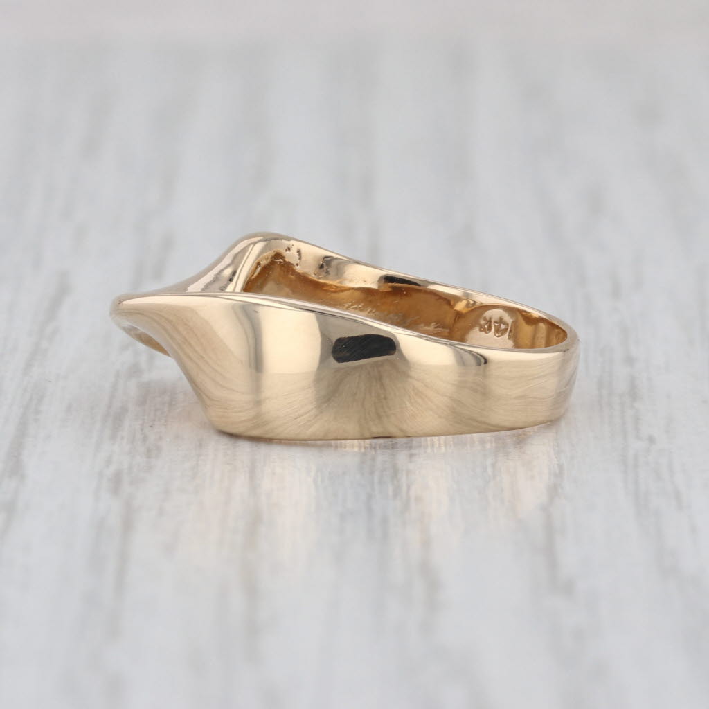 Twist Statement Band 14k Yellow Gold Size 5.5 Ring Stackable