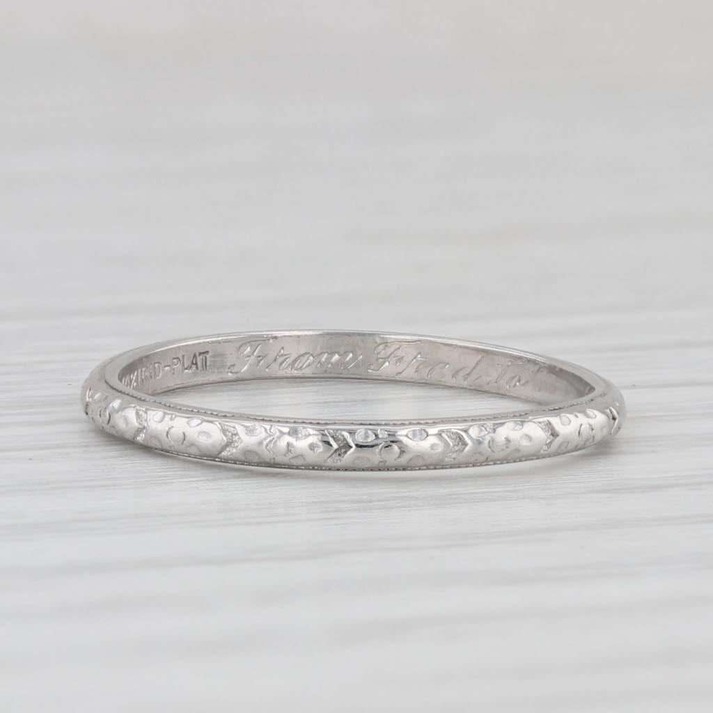 Light Gray Art Deco Floral Engraved Wedding Band Platinum Size 7 Stackable Ring