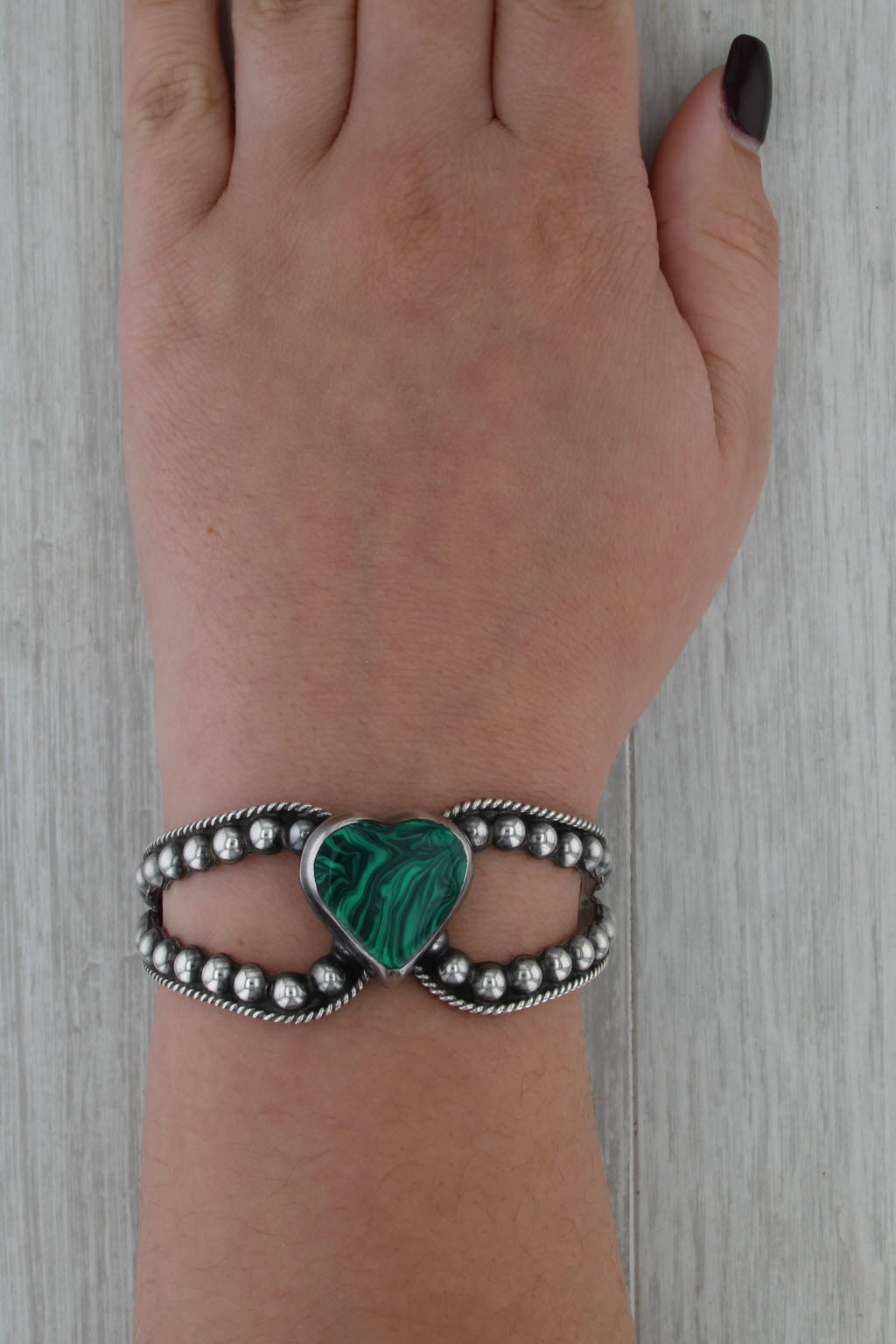 Vintage Southwestern Green Resin Heart Sterling Silver Cuff Bracelet