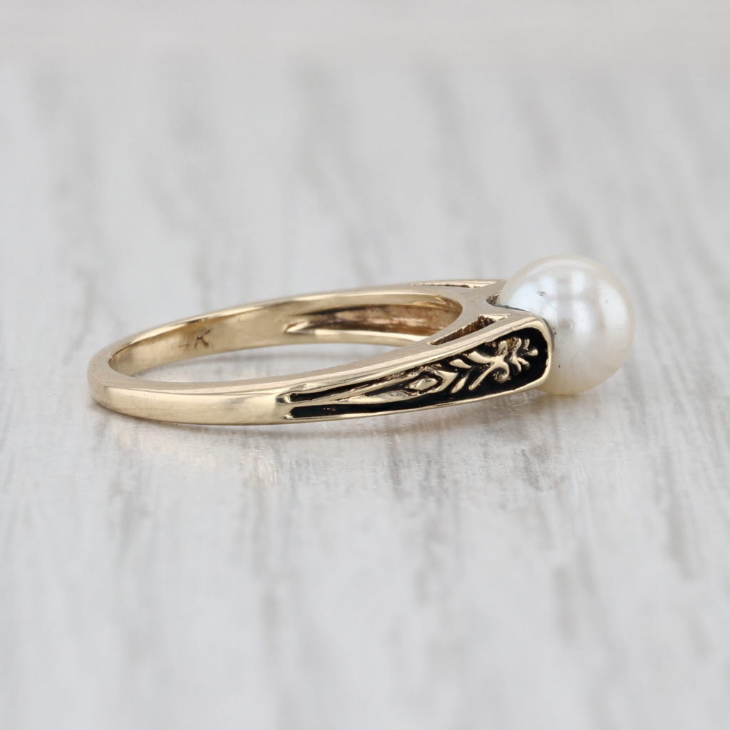 Cultured Pearl Solitaire Floral Engraved Ring Yellow Gold Size 5.5